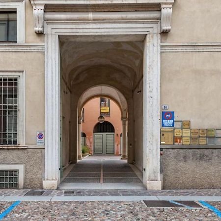 Residenza Palazzo Petrozzani Apartment Mantova Ngoại thất bức ảnh